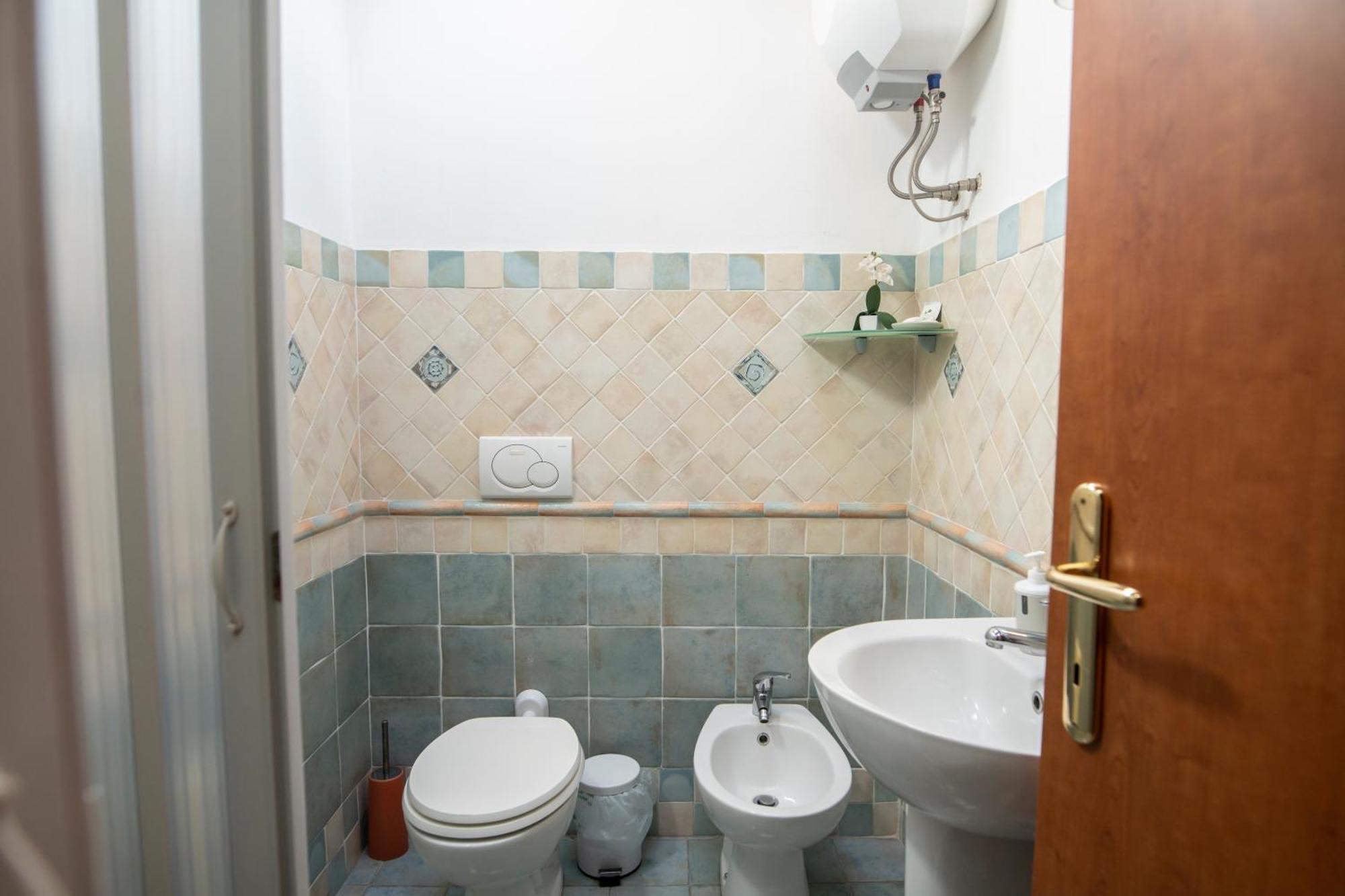 Domoruja B&B Sassari Zewnętrze zdjęcie